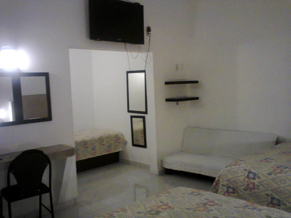 Hotel Opportunity León de los Aldamas Extérieur photo
